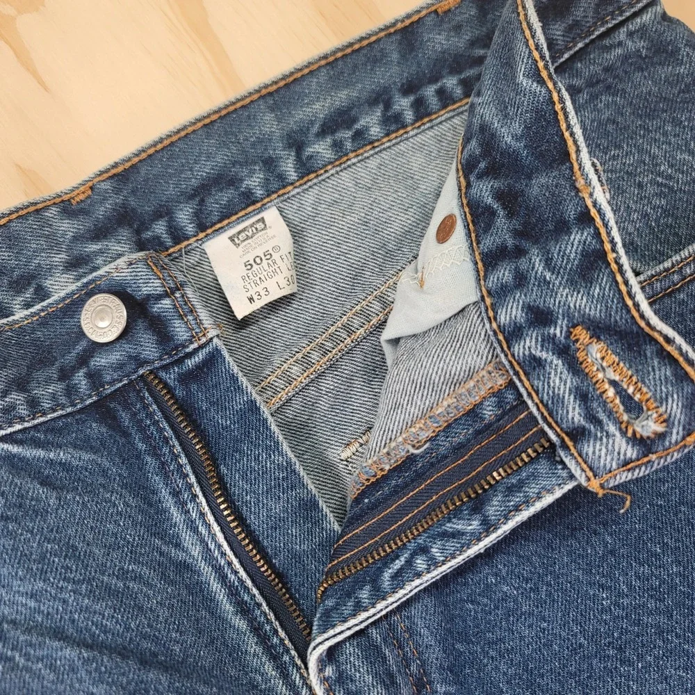 Vintage Levis 505 Regular Fit Straight Leg Jeans Mens 32x29 Blue USA Made 2002